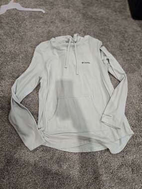 Columbia Light Gray Pullover Hoodie